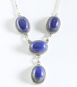 10698 Bewerkte zilveren ketting met lapis lazuli