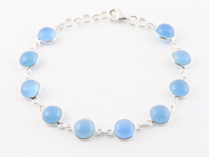 31651 Fijne zilveren schakelarmband met blauwe chalcedoon