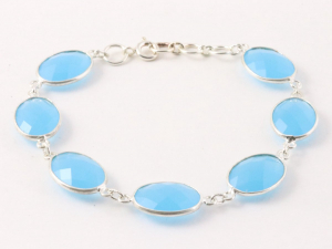 32583 Zilveren armband met blauwe chalcedoon