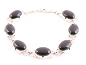 31785 Zilveren armband met grote onyx stenen